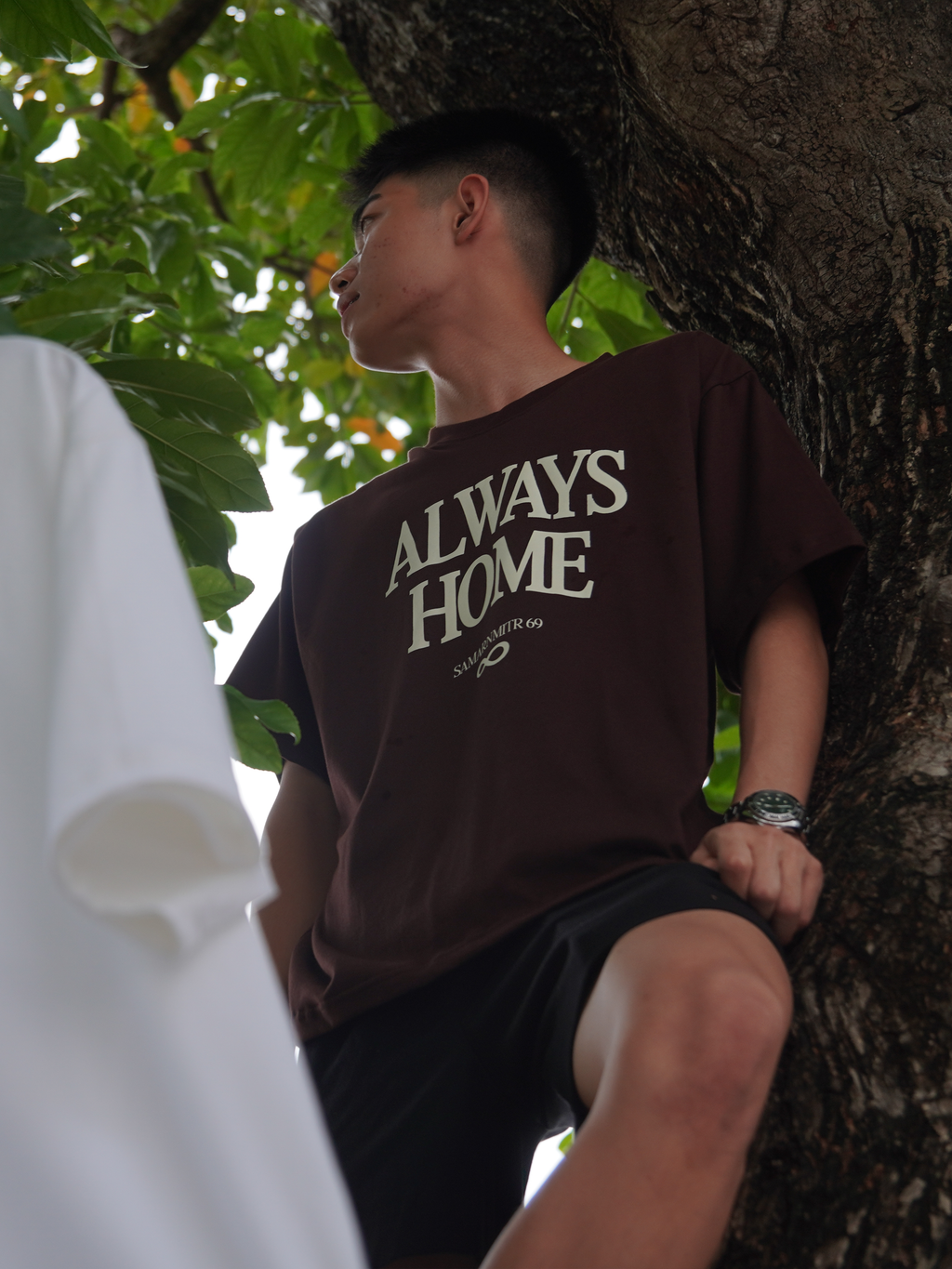เสื้อ Boxy Always Home สีน้ำตาล
